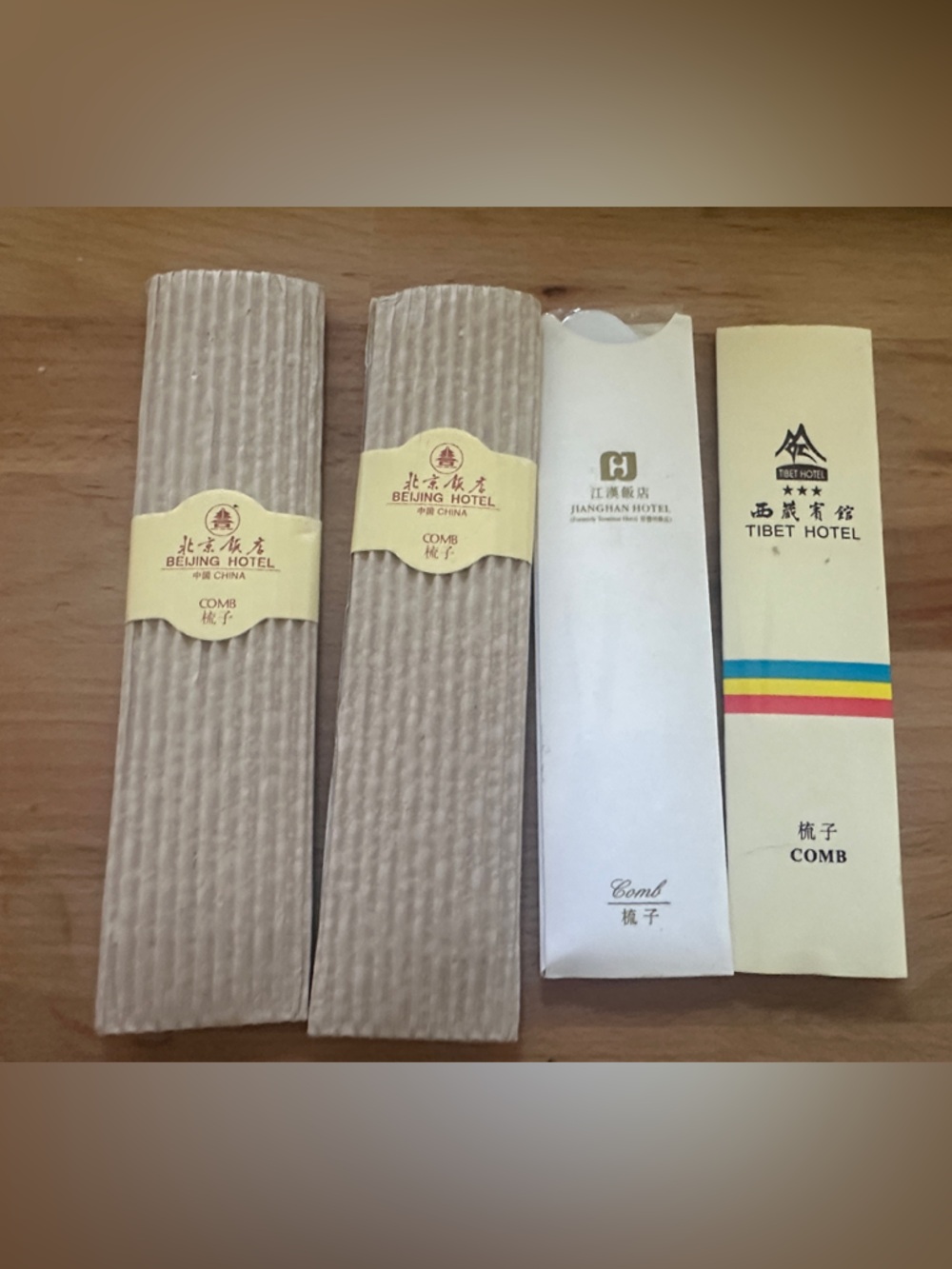 Hotel Branded Guest Comb Set - Set of 4 New in Package Vintage Collectables